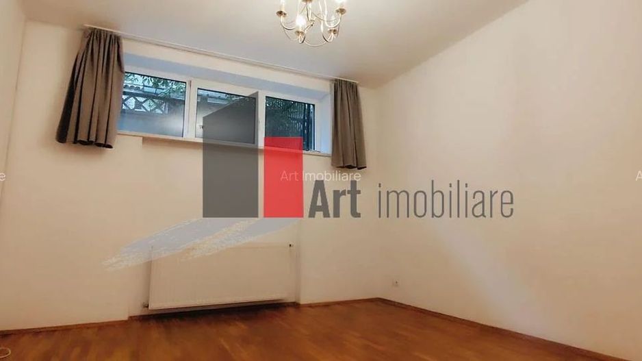 Spatiul "KONFORTA", intrare separata - Poză 5