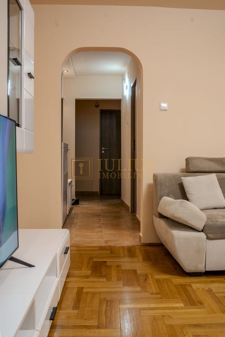 Apartament 4 camere+2 bai foarte aproapte de Spitalul Judetean - Poză 6