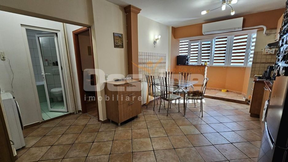APARTAMENT 2 CAMERE DECOMANDAT RENOVAT - Poză 1