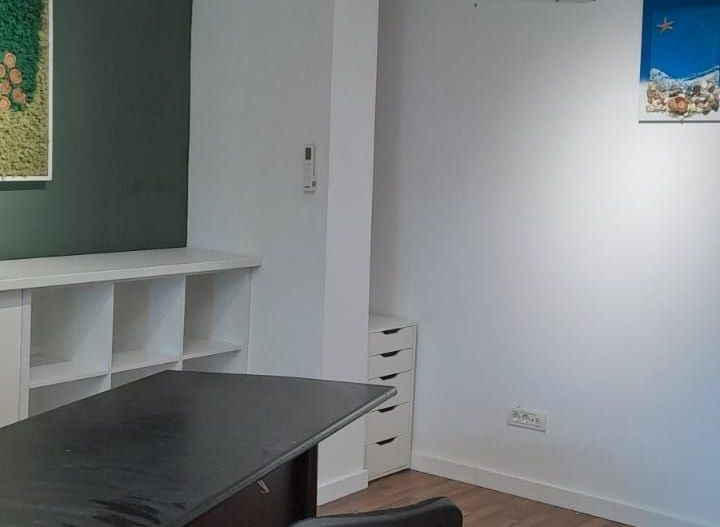 De inchiriat – Spatii de birouri in Micro 16, Galati - Poză 3