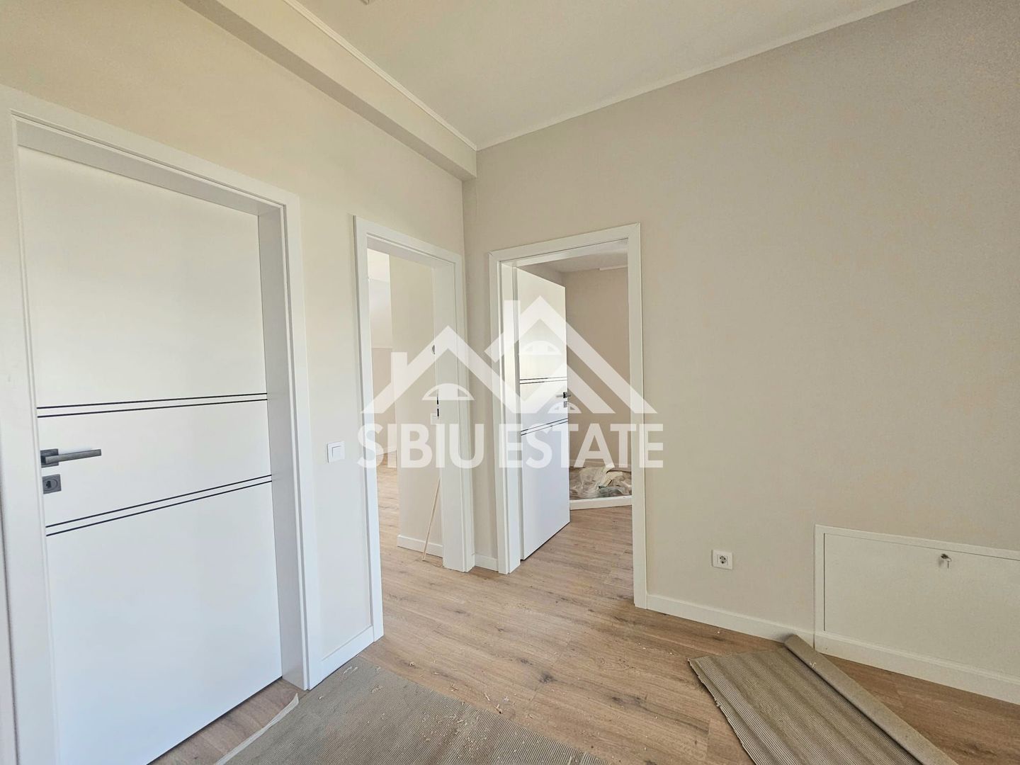 Casa 4 camere 2 bai gata de mutat - Poză 11