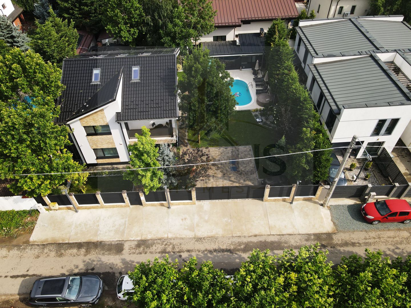 Casa Visurilor Tale în Comuna Berceni | 6 Camere | Finisaje Premium - Poză 43
