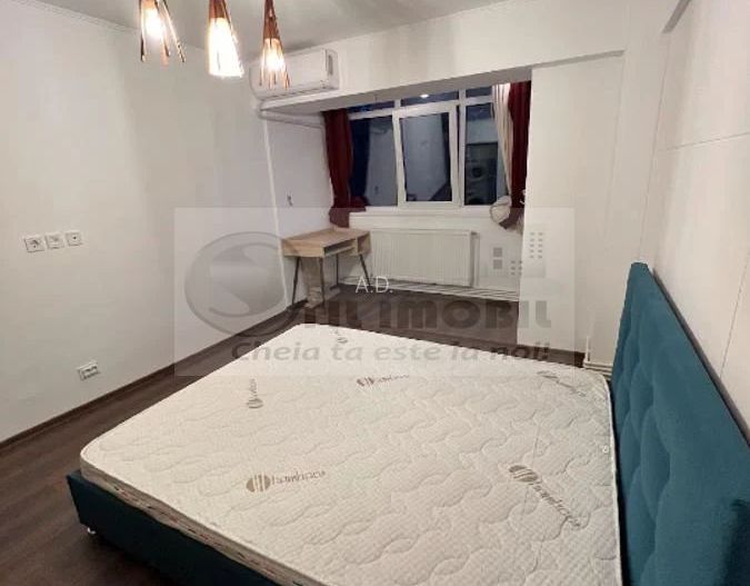 Apartament 3 camere decomandat - ULTRACENTRAL - Palas ! - Poză 2