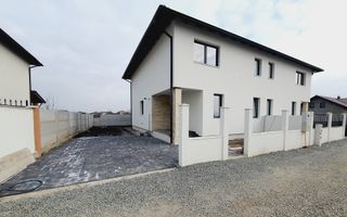 Casa tip duplex cu mobila de bucatarie, Dealul Furcilor - Poză 1