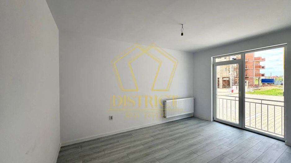 Apartament decomandat cu o camera | Giroc | Hotel IQ - Poză 2