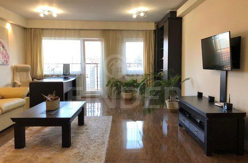 Apartament 2 camere 78 mp, zona Centrala - Poză 1