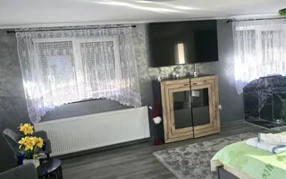 Casa de vanzare Busag - 5 camere - Poză 11