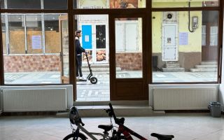 Spațiu comercial de închiriat pe esplanada Pascani - Poză 5