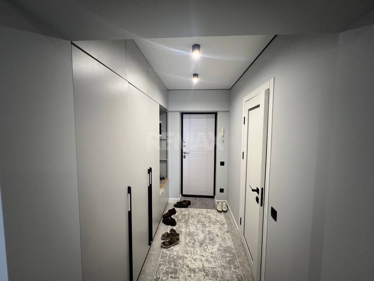 Apartament  cu 1 Cameră + Living pe Bd. Dacia, Botanica - Poză 8
