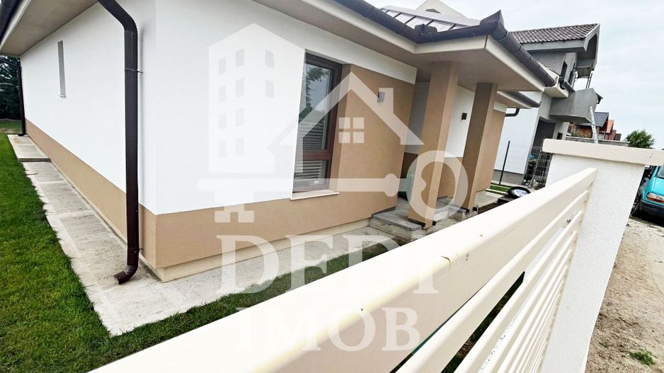 Casă de vânzare cu 3 camere in Sânmartin-Cihei, Bihor - Poză 3