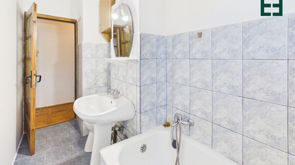 Apartament cu 2 camere etaj 2 - Complex Studențesc - Timișoara - Poză 12