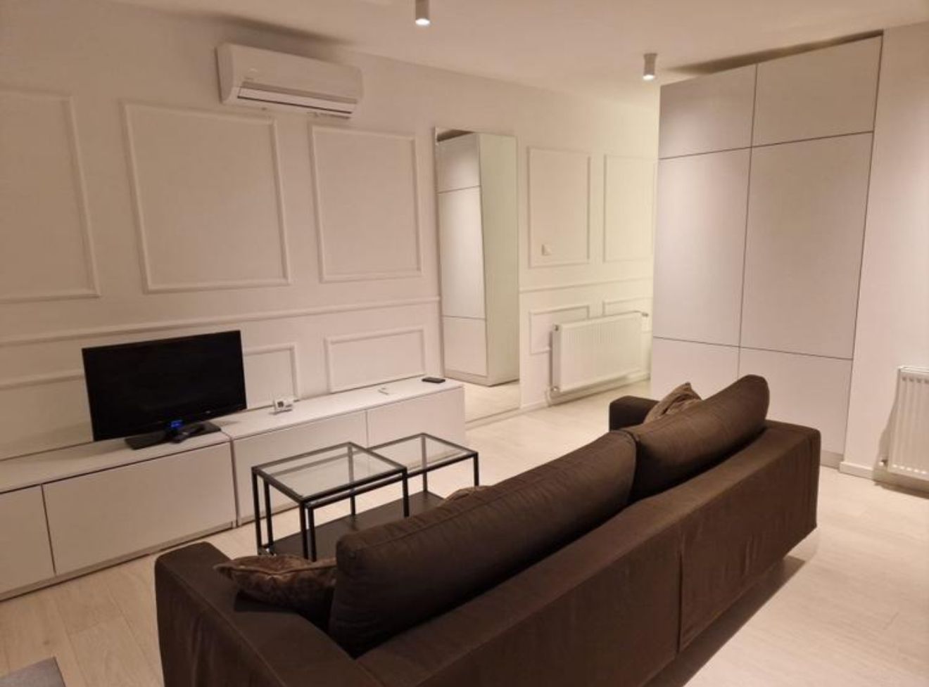 STUDIO OBOR - DORMITOR SEPARAT, CENTRALA PROPRIE, CURTE, METROU 5 MIN. - Poză 7