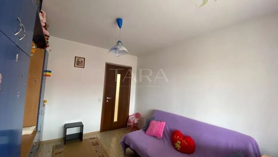 De vanzare apartament cu 3 camere de tip penthouse in Floresti! - Poză 6