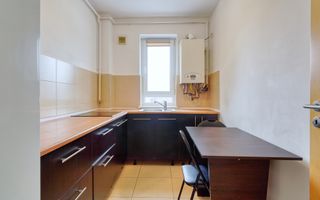 Apartament cochet cu 2 camere in Avantgarden Tractorul - Poză 10