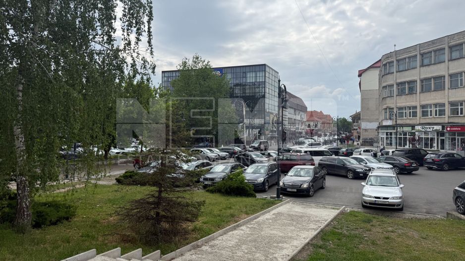Spatiu comercial 120 mp | Ultracentral Radauti | Vanzare - Poză 2