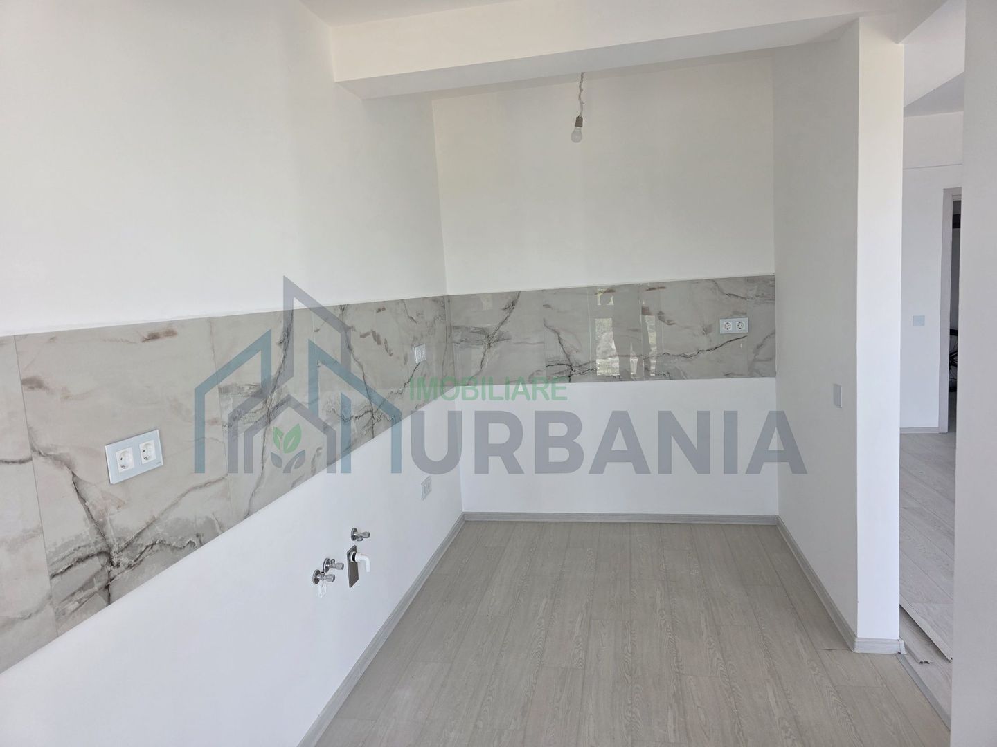 Apartament 2 camere, Copou, Str. Dealul Zorilor, cu loc de parcare - Poză 2