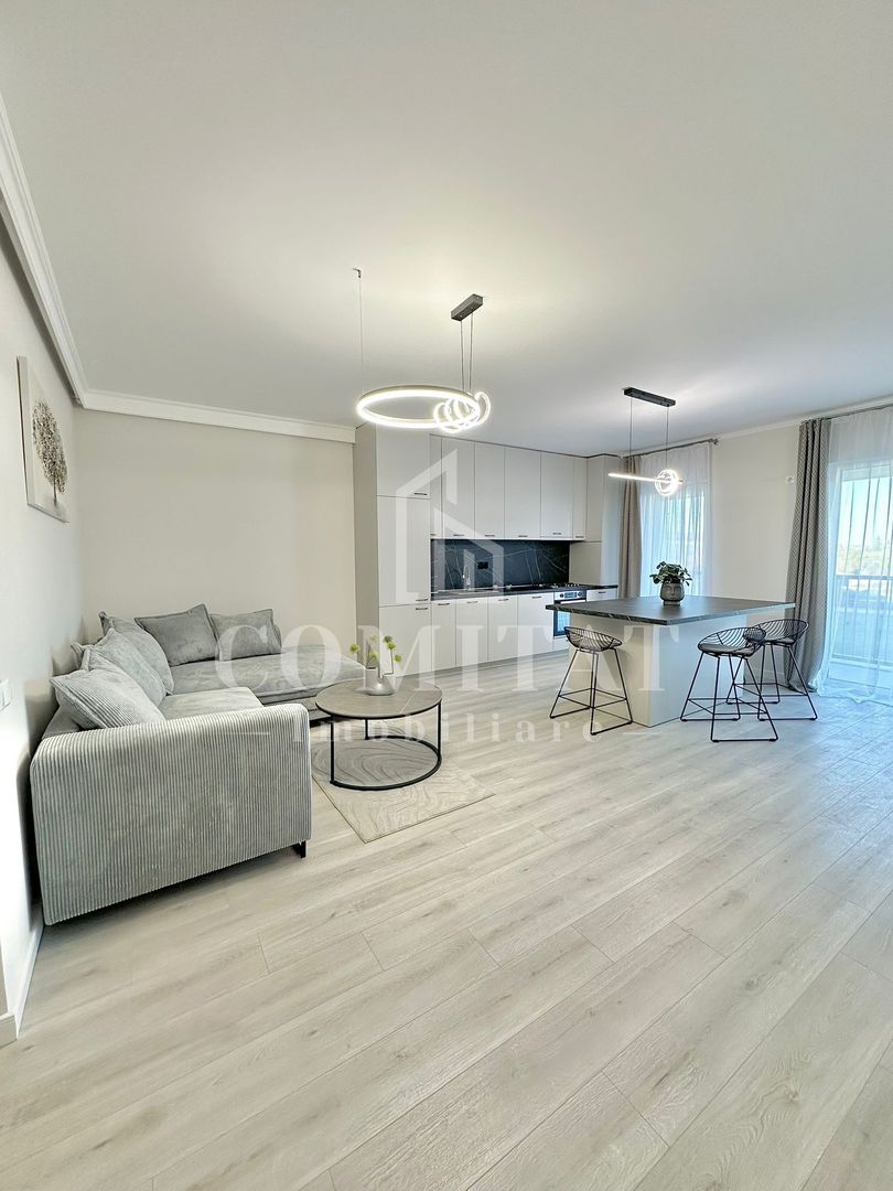 Apartament ultrafinisat | Etaj intermediar | Zona Spitalului Regional - Poză 1