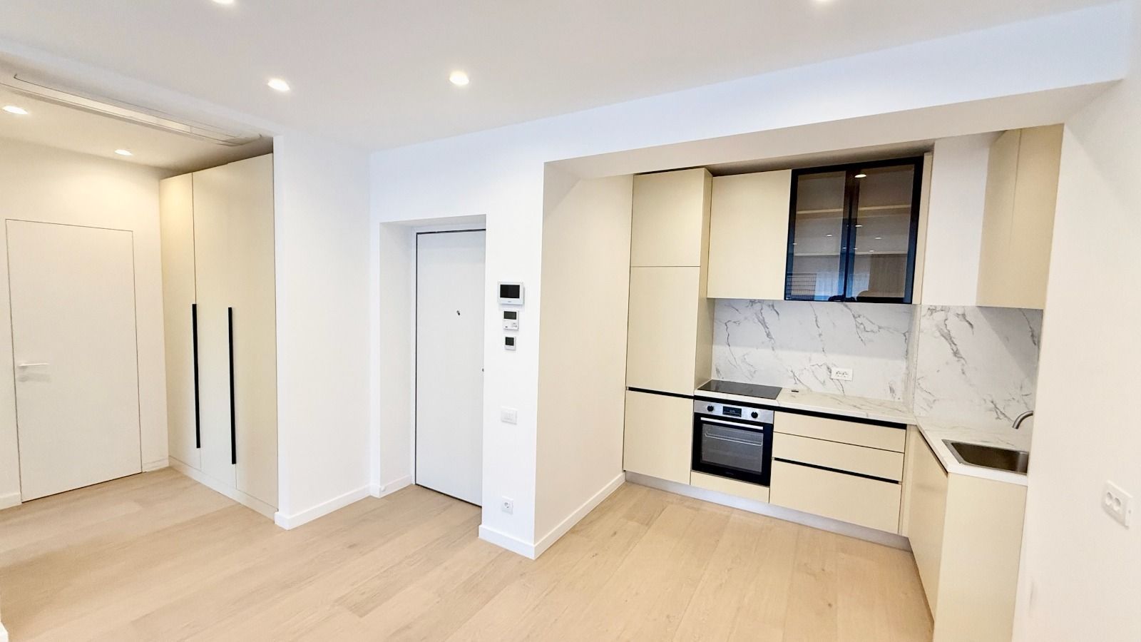 2 camere | Aviatiei Tower | Promenada Mall - Poză 6