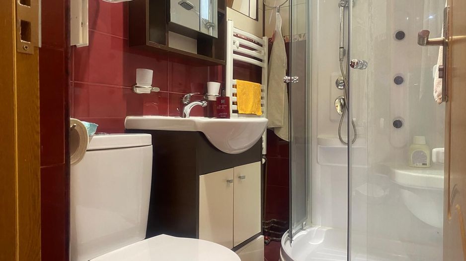 Pret redus!Inchiriere apartament cu 3 camere -micro 6-Targoviste - Poză 9