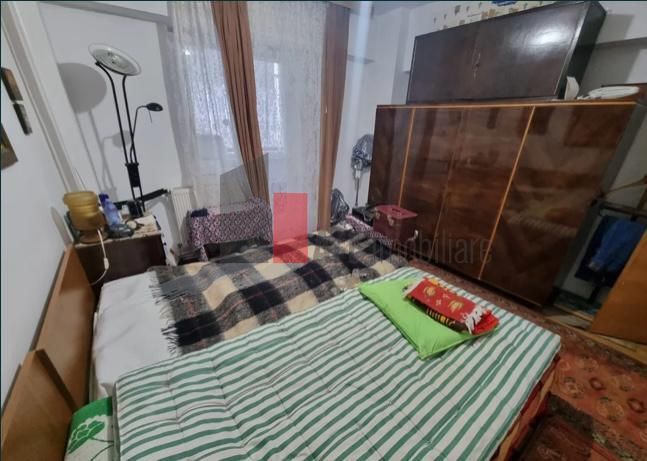APARTAMENT 3 CAMERE VATRA LUMINOASA - Poză 3