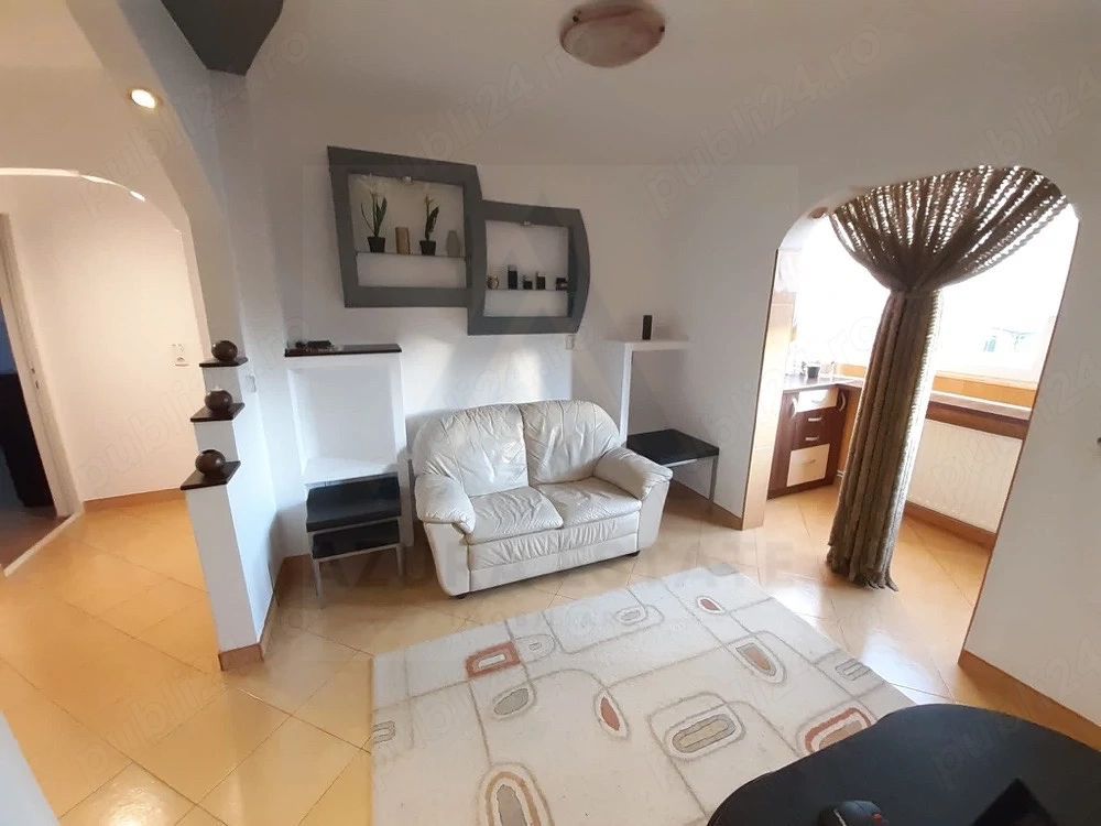 Apartament 3 camere 2 dormitoare 60 mp utili in zona Calea Dumbravi - Poză 2