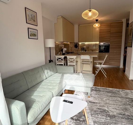 Apartament 2 camere Stefan cel Mare complex C-entral - Poză 7