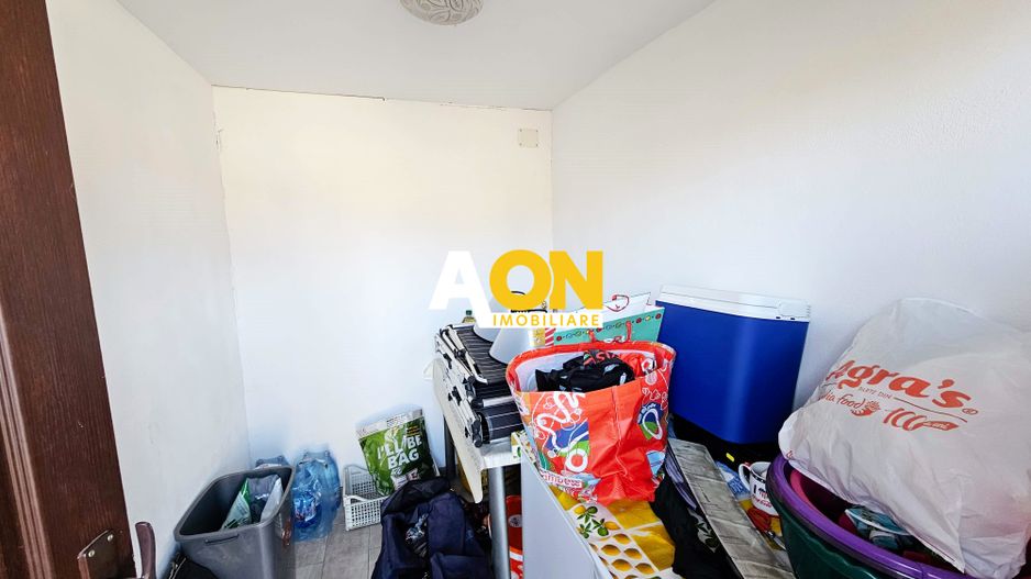 Casă 4 camere, renovată, mobilată, utilată, 410 mp teren, zona Centru - Poză 16