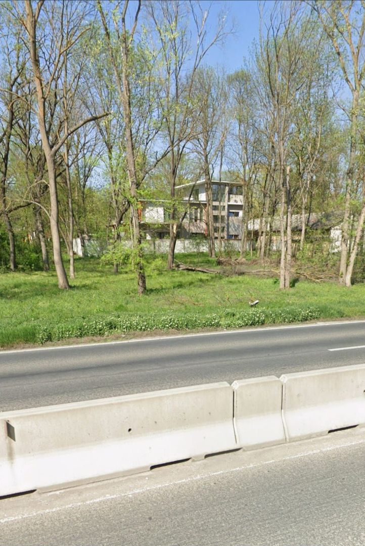 Teren intravilan 507 mp | Valu lui Traian | P+4E | Forest M - Poză 1