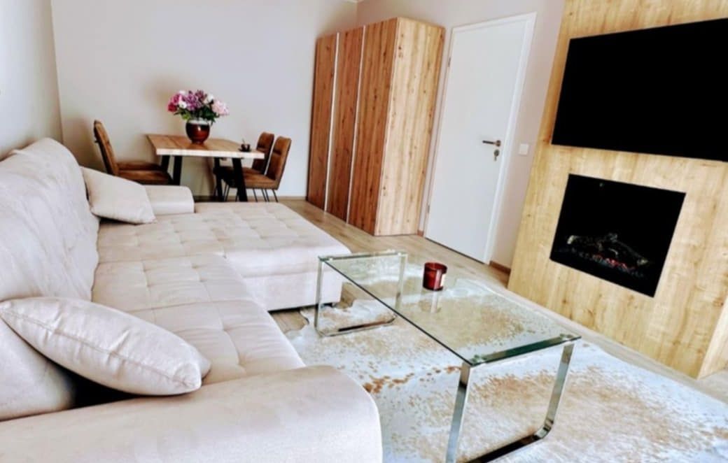 De vânzare Apartament 2 camere mobilat cu parcare și boxă Avantgarden 3 - Poză 2