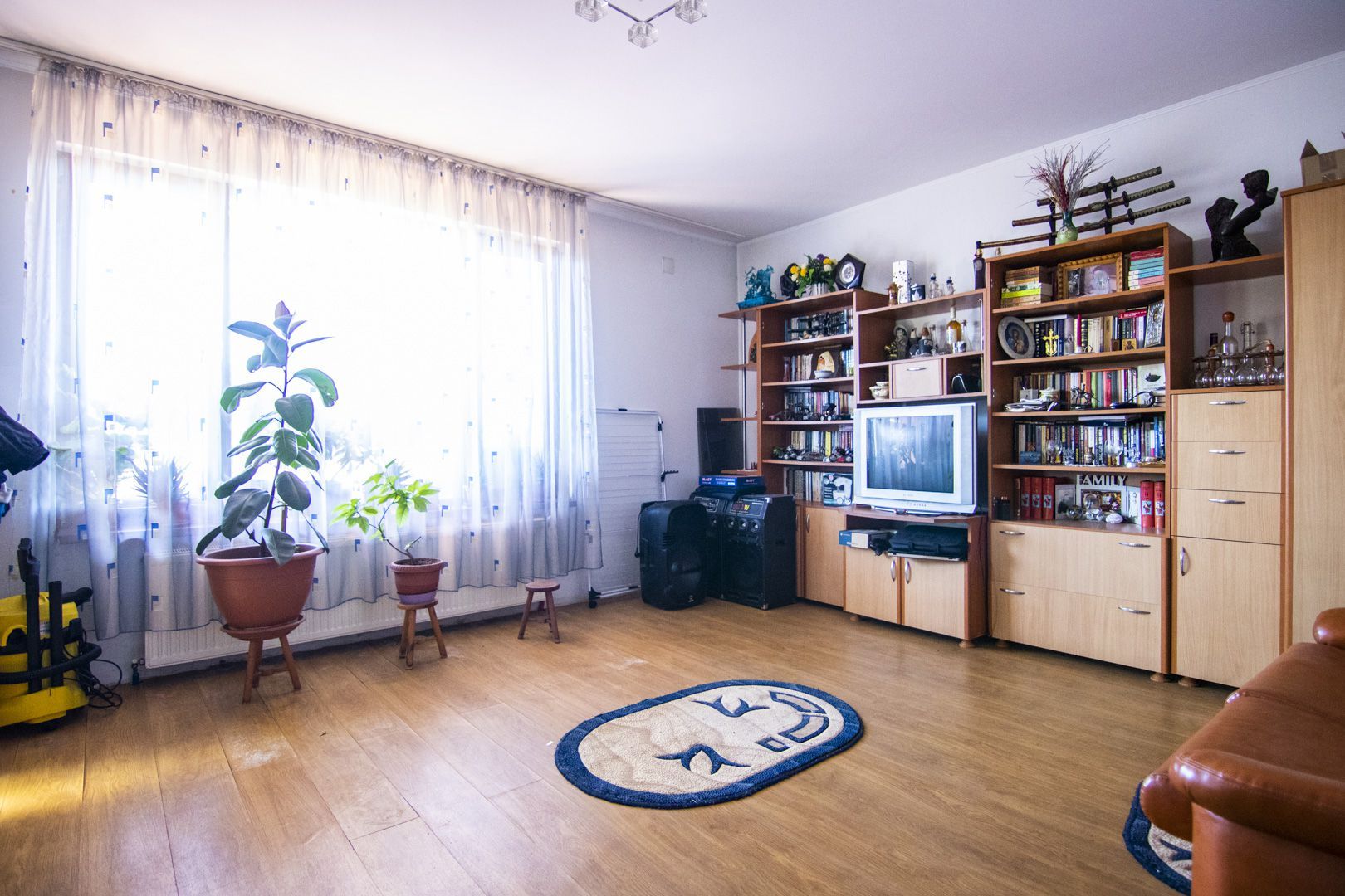 Casa /Vila individuala, 5 camere, teren 1000 mp, zona verde, linistita - Poză 7