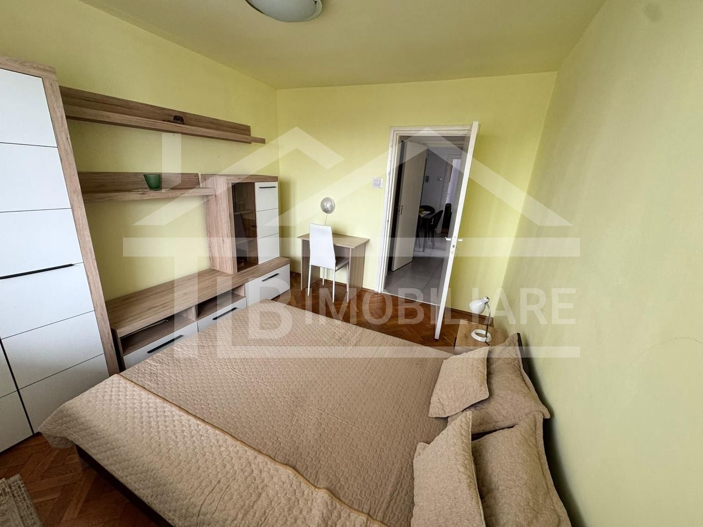 Apartament cu 3 camere, 55 mp, decomandat, Zona UMFST - Poză 1