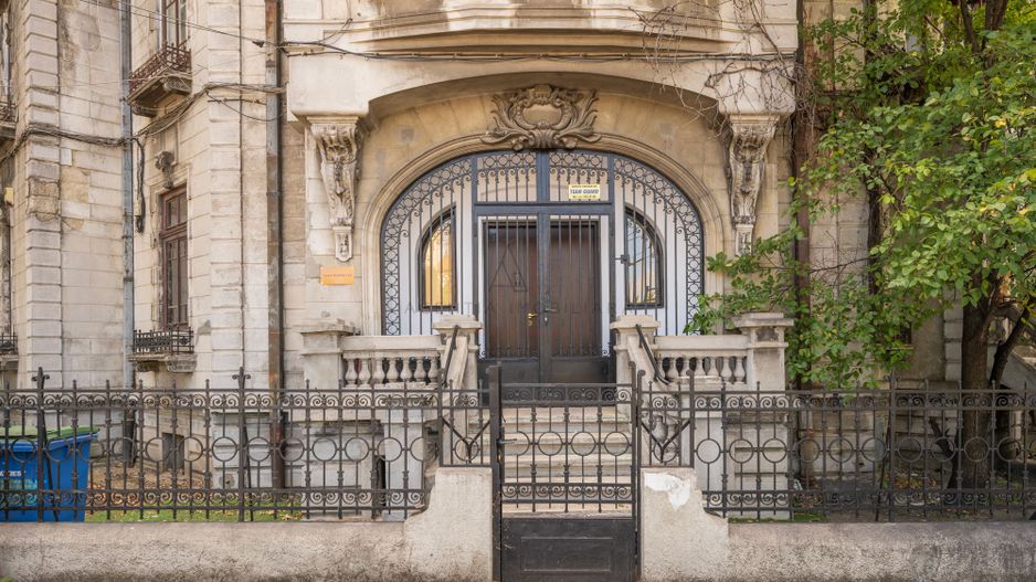 Calea Plevnei 135 – apartament la parter într-un monument istoric - Poză 22