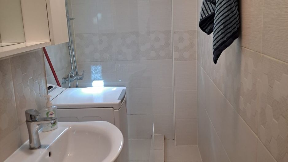 Inchiriez apartament 2 camere - Poză 7