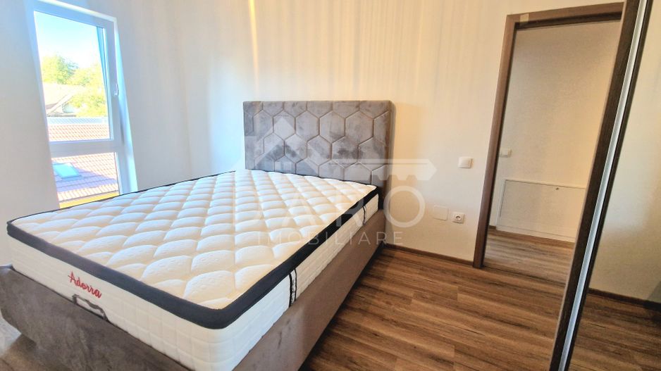 Apartament de inchiriat cu 3 camere , strada Papiu Ilarian - Poză 17