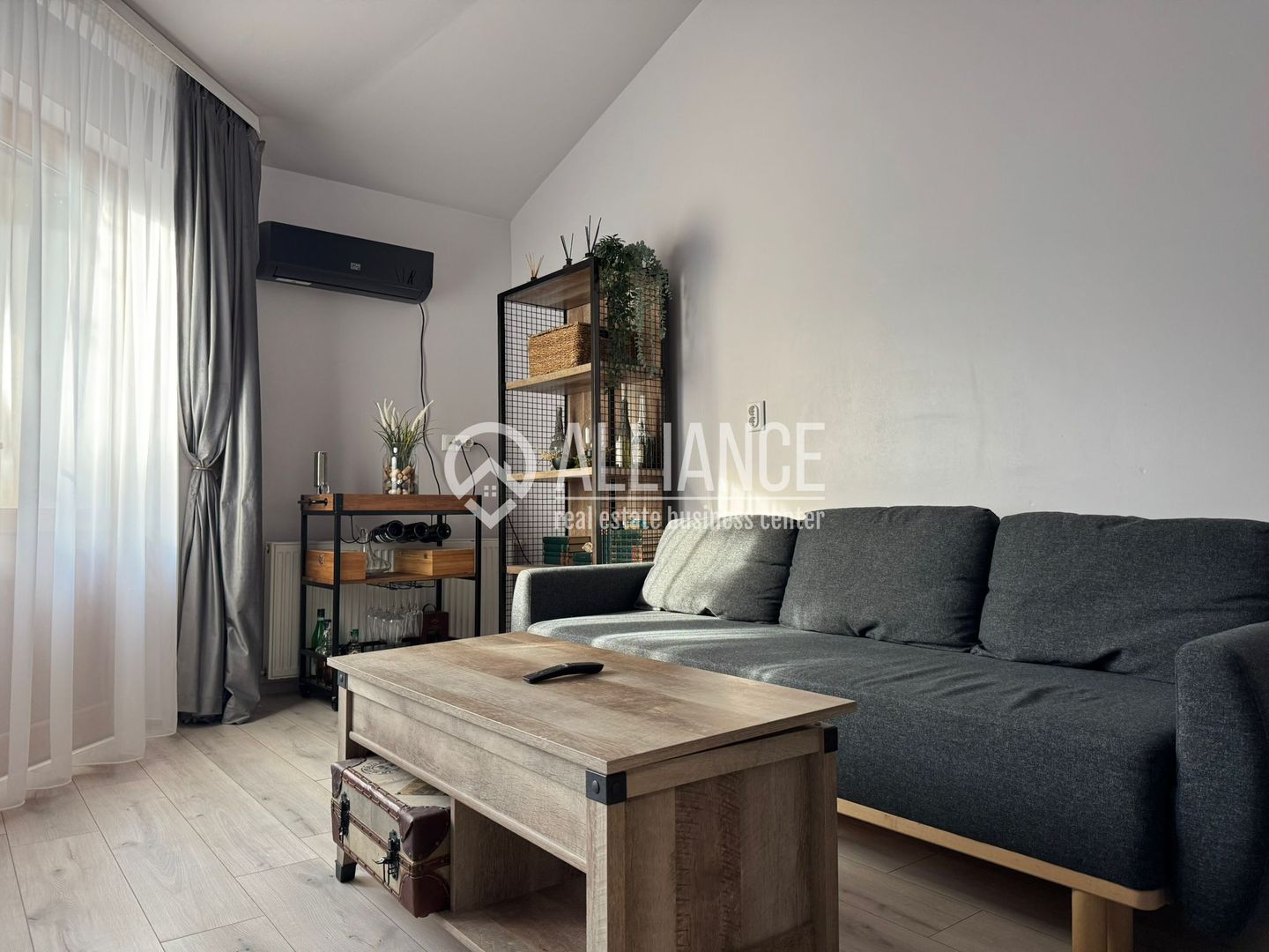 DELFINARIU (COD 10) - Apartament 2 camere de inchiriat - Poză 14