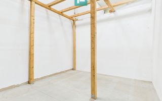 Hală cu suprafața de 296mp Arad - Poză 8