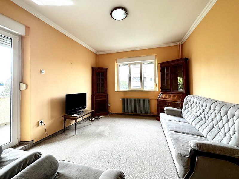2 camere, decomandat, cu balcon - Complexul Studențesc - Poză 9