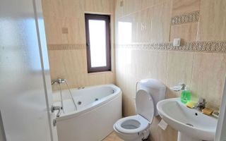 Corbeanca, inchiriez vila stil american, cu semineu si panouri solare - Poză 4