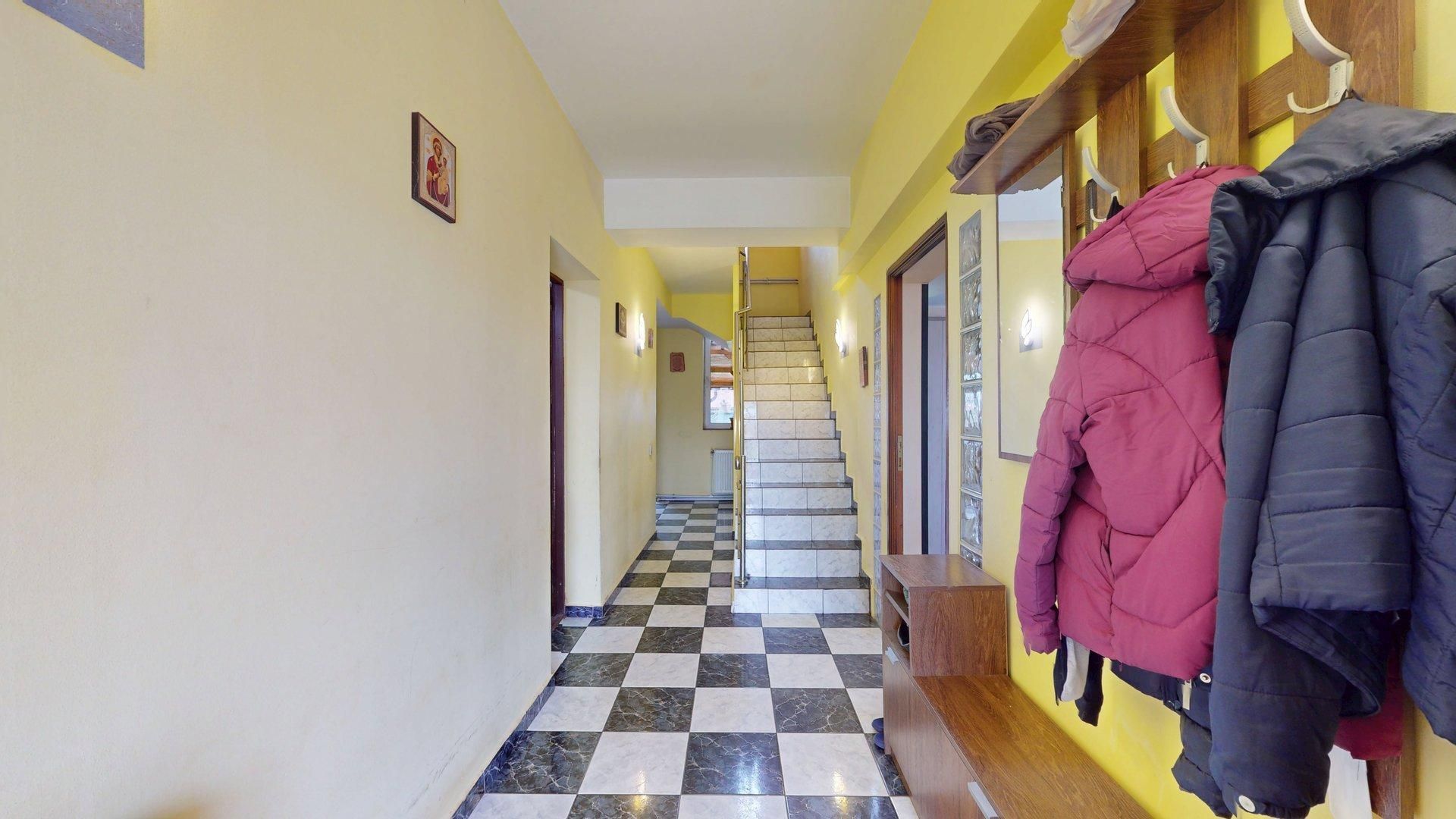 Casa ideala  Locuinta si afacere 800mp teren - Poză 8