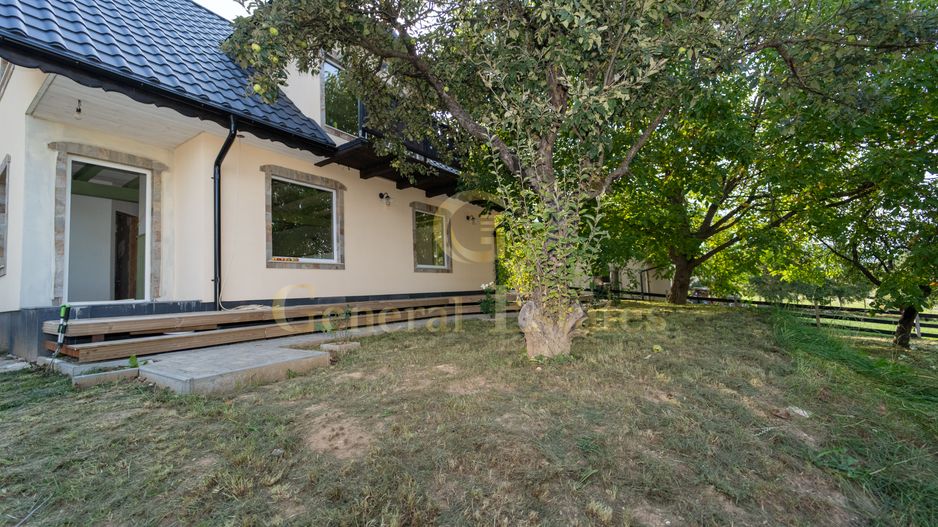 Casa de vacanță din Tohănița – locul unde muntele întâlnește liniștea - Poză 23