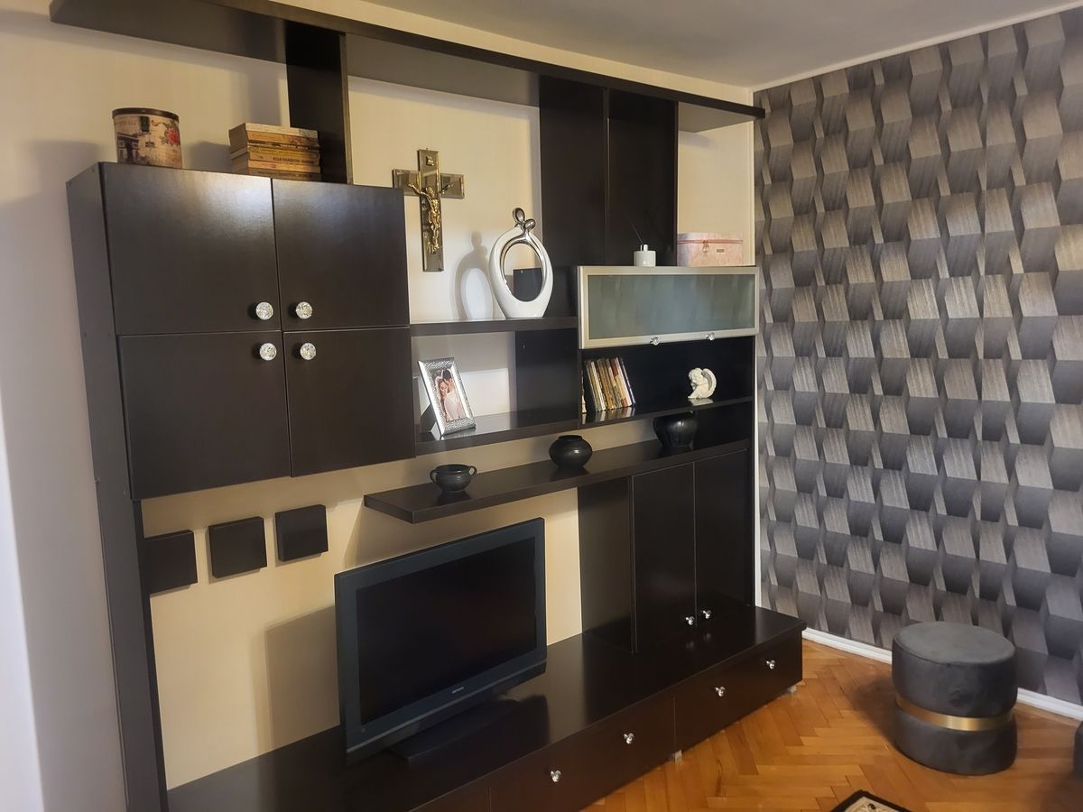 Vanzare apartament 2 camere Titan-Rotunda, 2 minute metrou Grigorescu - Poză 3
