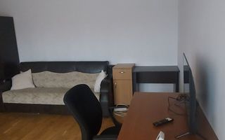 Închiriez apartament cu o camera Podul de Fier - Poză 4