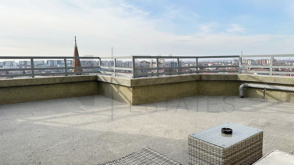 Penthouse de inchiriat ultracentral in Oradea - Poză 11