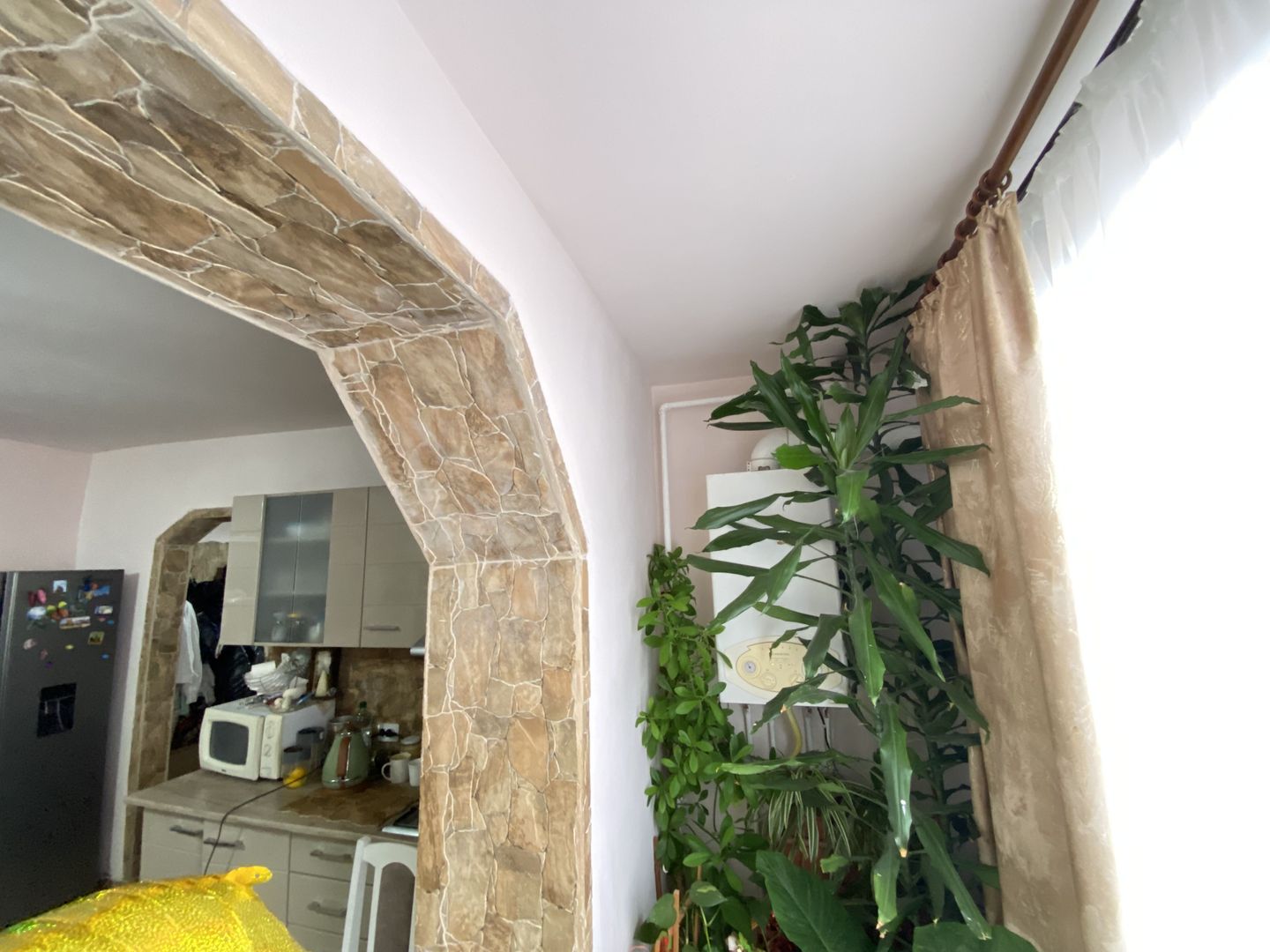 COMISION 0 | Apartament 3 Camere | Et. 2 | Izolat | Centrala | Sagului - Poză 2