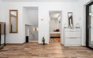 Casă premium 3 dormitoare + birou, garaj încălzit, acceptă animale - Poză 15