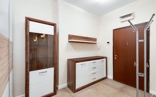 Apartament cu gradina si piscina interioara, Pipera Erou Iancu Nicolae - Poză 4
