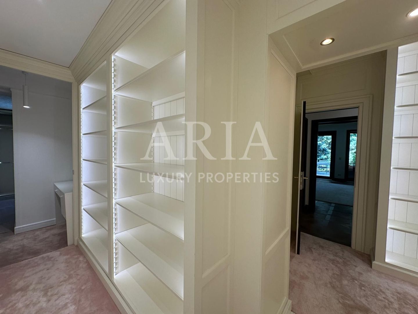 VILĂ INDIVIDUALA LAKEFRONT SNAGOV | POOL - Poză 15