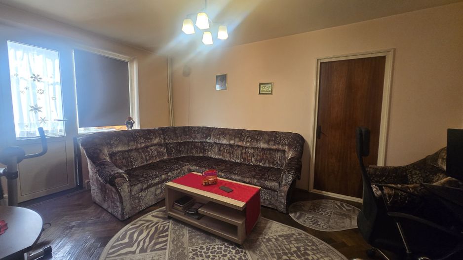 Apartament 3 camere – Etaj 1 – Zona Abator - Poză 9