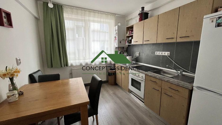 Vand apartament 1 camera, zona centrul vechi - Poză 1