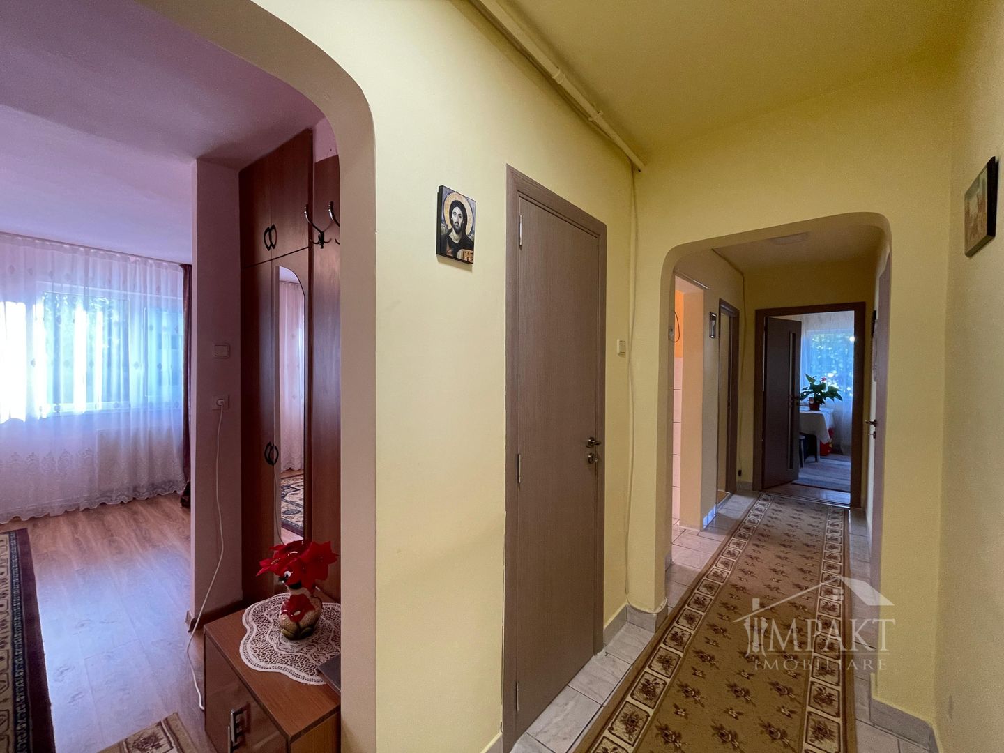 Apartament cu trei camere decomandate spre vanzare in Manastur! - Poză 3